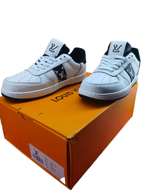 Low Cut Sneaker for Men White Black