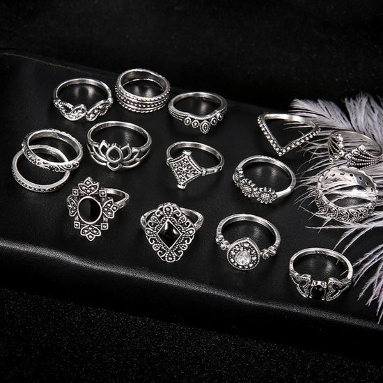 Engraved Elegance Captivating Alloy Silver Plated
