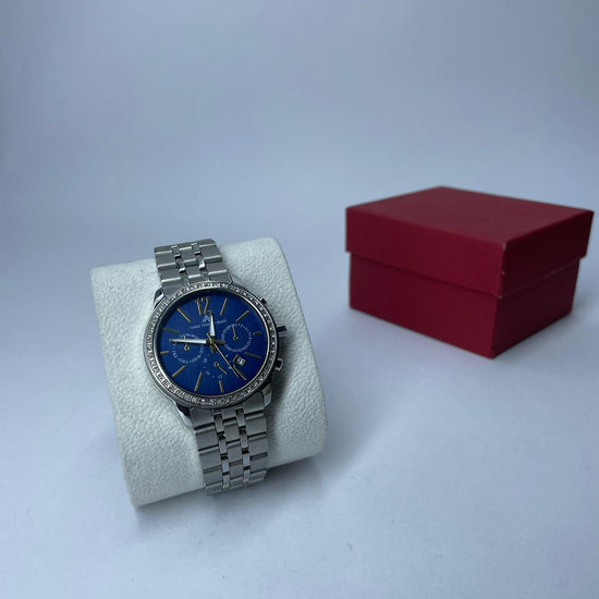 Elegant Casual Man Watch