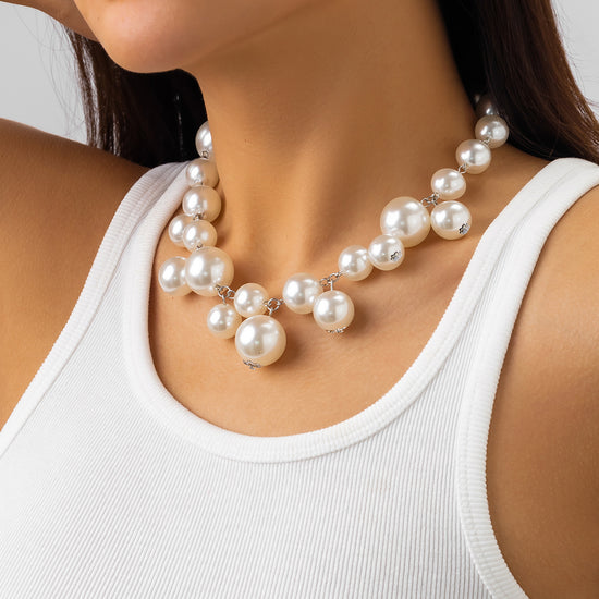 Chunky Pearl Necklace