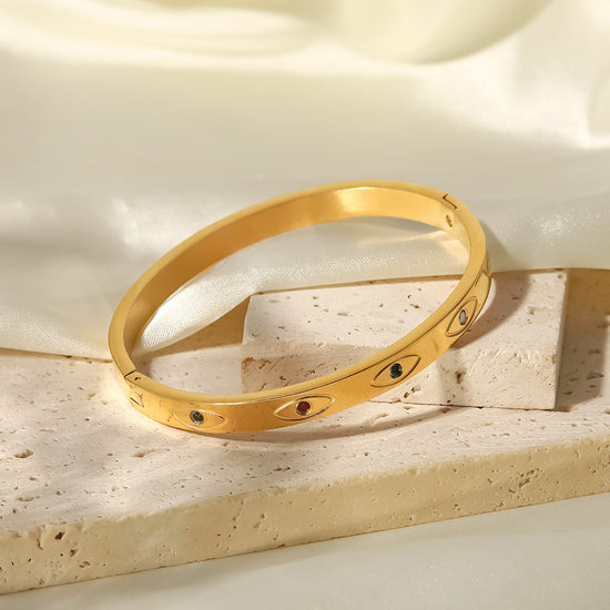 Eye Decor with Cubic Zirconia Bangle